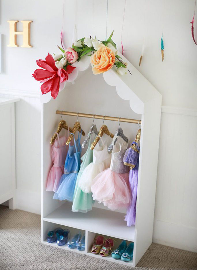Kids Dressing Up Storage
 10 Ingenious Dress Up Storage Ideas Create Play Travel