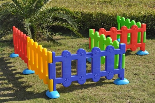 Kids Outdoor Fence
 PVC fences – the advantages of plastic garden fences
