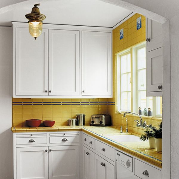 Kitchen Cabinet For Small Kitchen
 20 Kitchen Cabinets Designed For Small Spaces