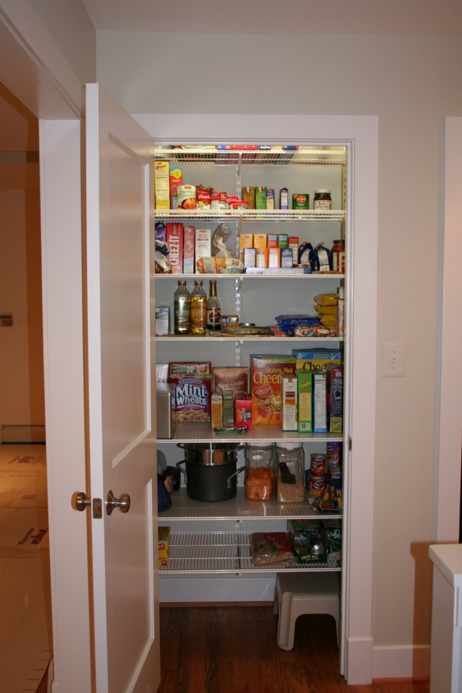 Kitchen Cabinet Storage Systems
 Good Walk In Pantry Shelving Systems – HomesFeed