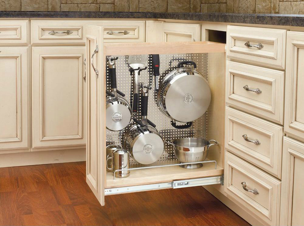 Kitchen Door Organizer
 Maximize your cabinet space with these 16 storage ideas