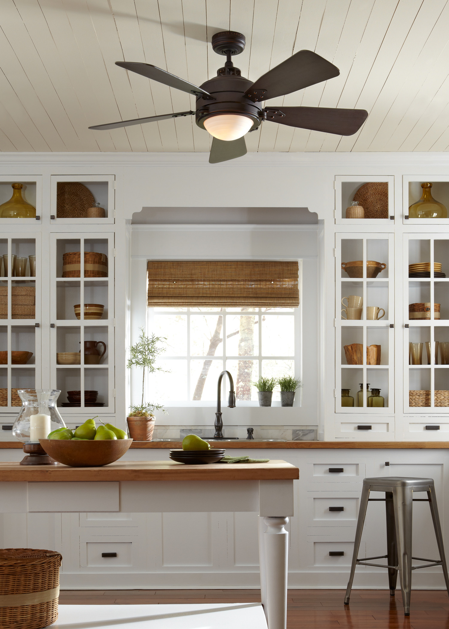 Kitchen Fans With Lights
 10 Tips To Help You Get the Right Ceiling fan for kitchen
