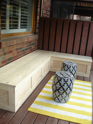 L Shaped Bench With Storage
 17 Awesome DIY Outdoor Bench Ideas