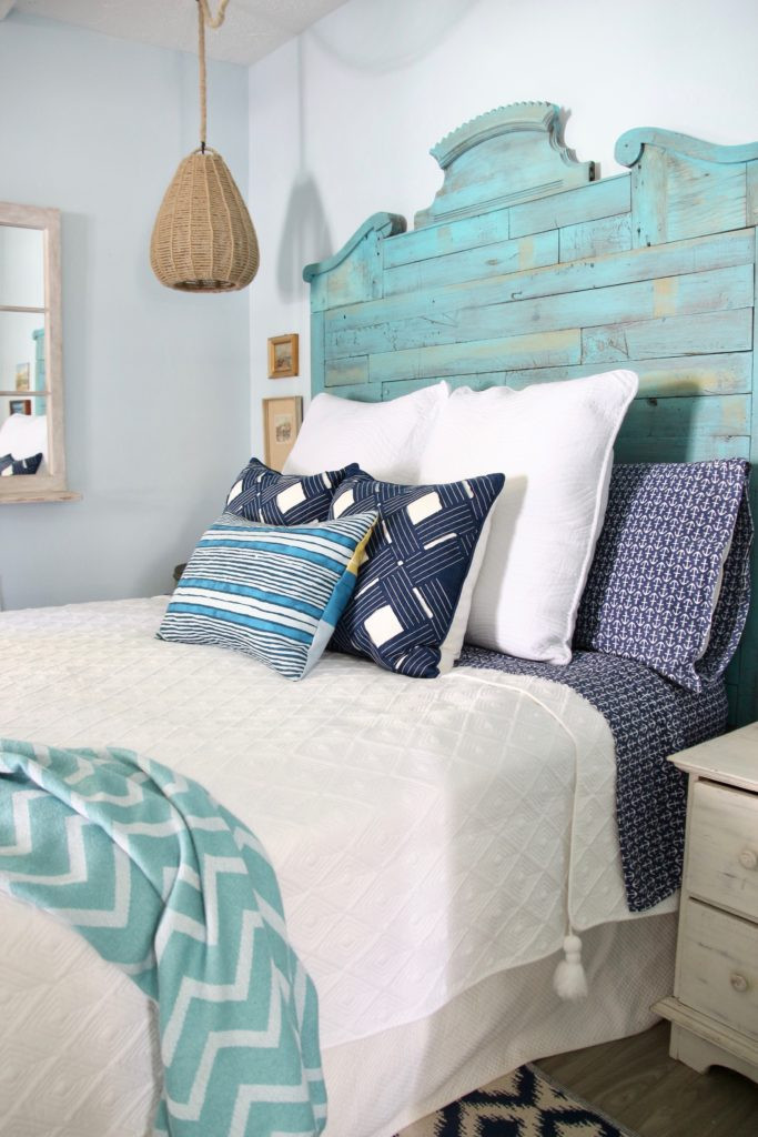 Lake House Decorating Ideas Bedroom
 Making a Splash Down at the Lake with New Nautical Decor