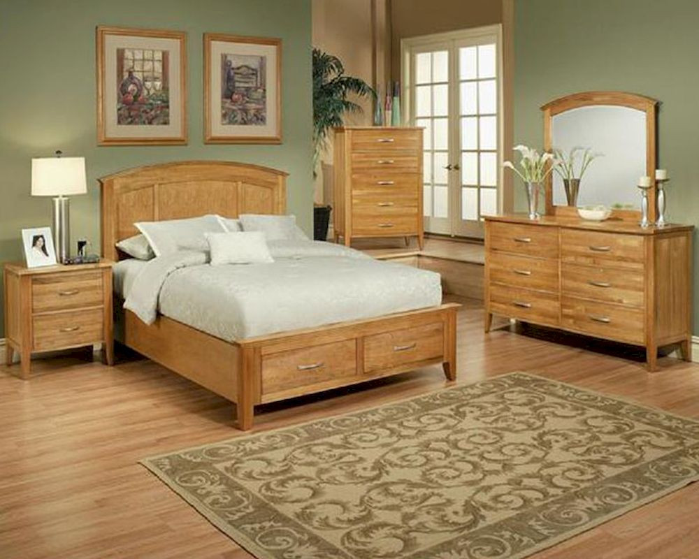 Light Oak Bedroom Furniture
 