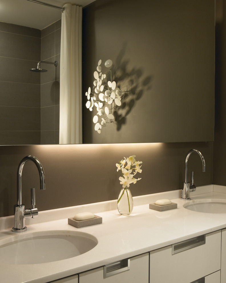 Lighting Bathroom Mirrors
 How To Pick A Modern Bathroom Mirror With Lights