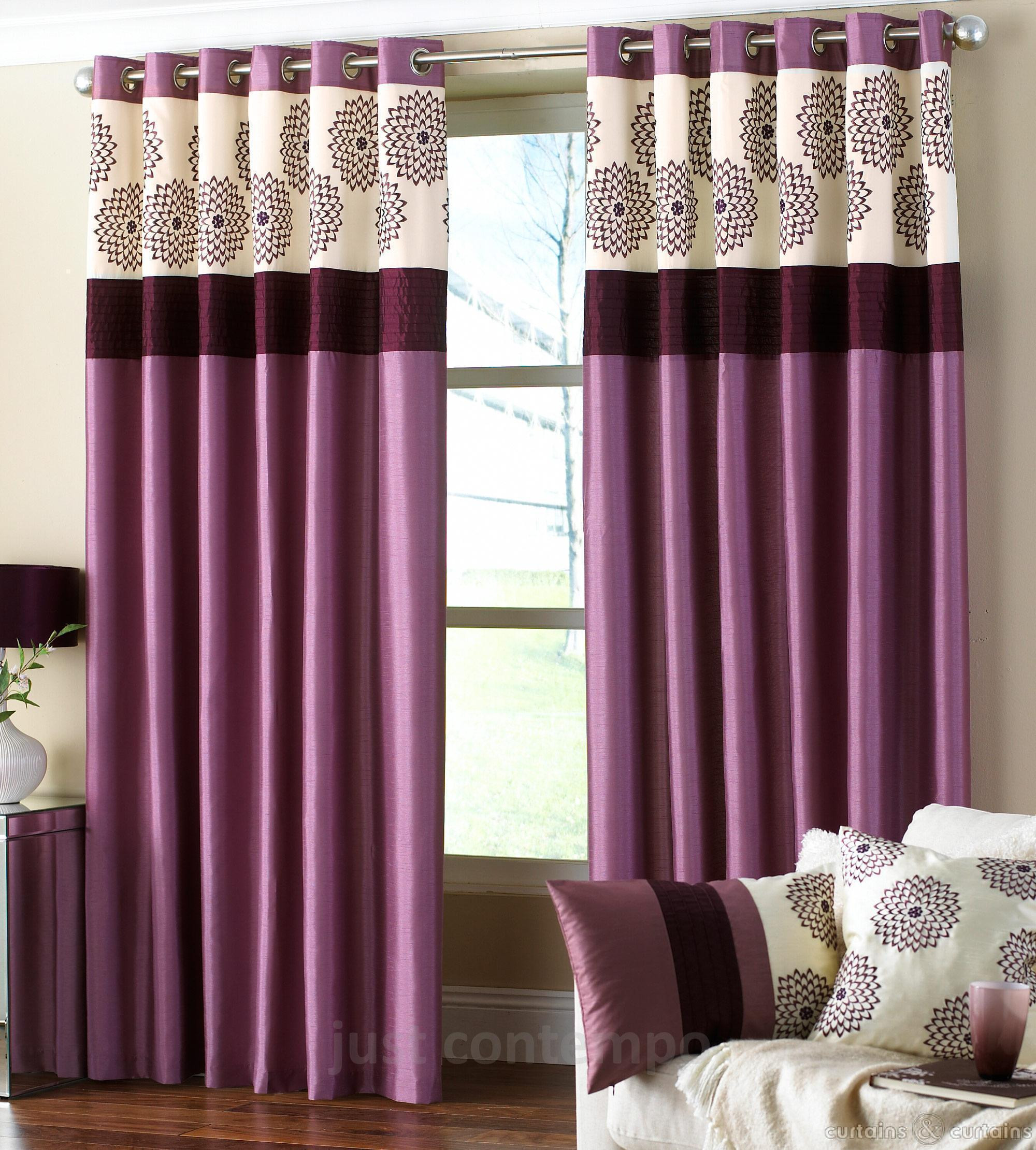 Living Room Curtain Designs
 Choosing Curtain Designs Think of These 4 Aspects