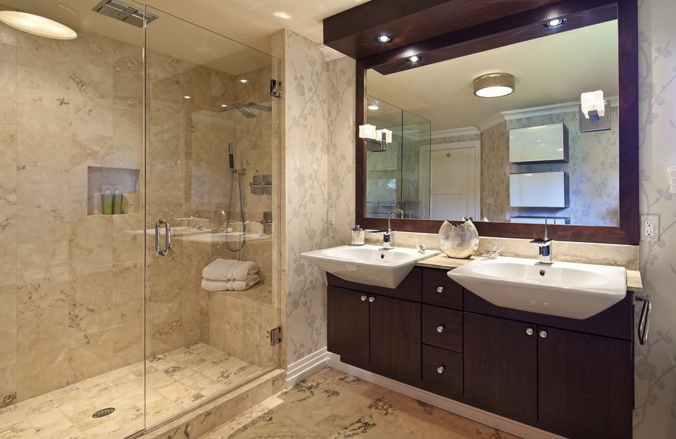 Master Bathroom Ideas Photo Gallery
 Choosing the Right Shower Door