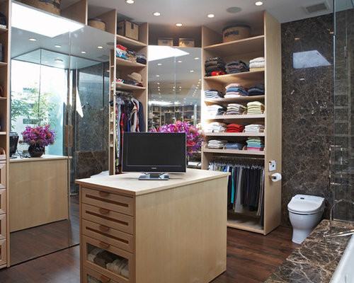 Master Bathroom With Closet
 Master Bathrooms With Closets