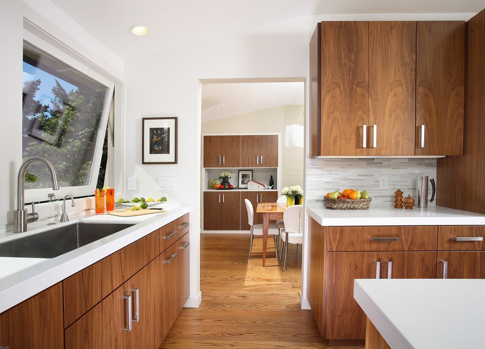 Midcentury Modern Kitchen
 Mid Century Modern Kitchen Cabinets Re mendation – HomesFeed