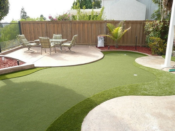 Mini Golf Set For Backyard
 Outdoor Entertaintment Area