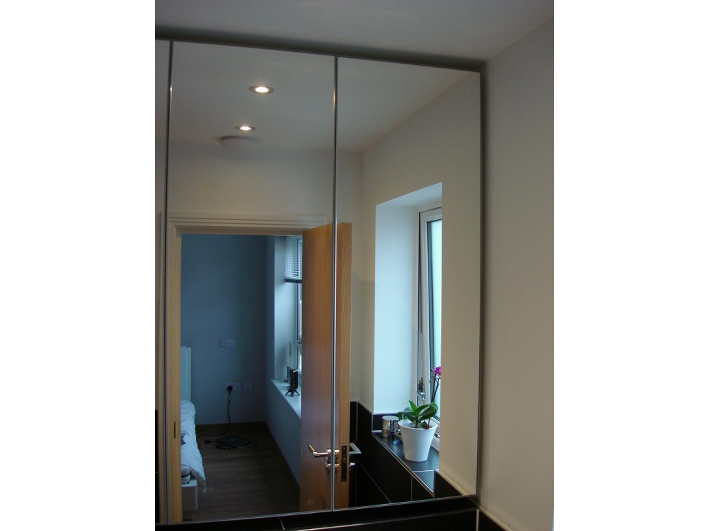 Mirrored Bathroom Cabinet
 Made to Measure Luxury Bathroom Mirror Cabinets