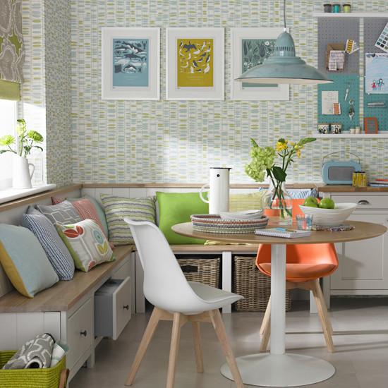 Modern Kitchen Bench Seating
 Kitchen diners that are rocking a bench seat