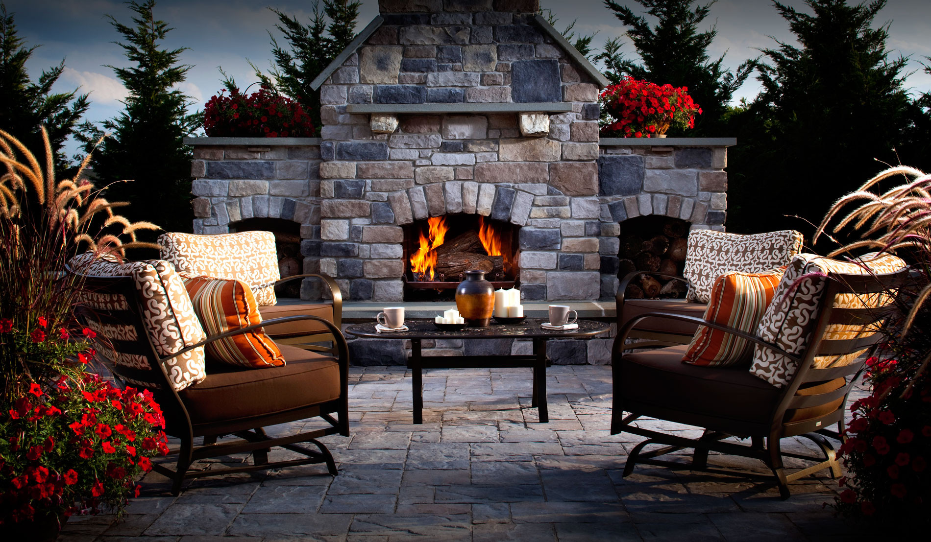Outdoor Fireplace Or Fire Pit
 Fire Pits and Outdoor Fireplaces
