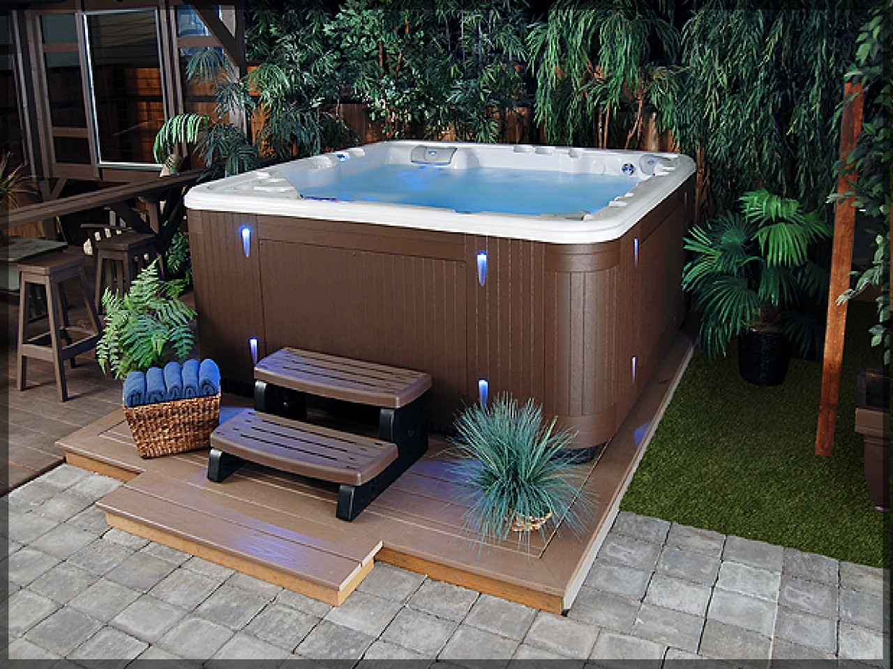 Outdoor Hot Tub Landscaping Ideas
 Patio Backyard Jacuzzi Landscaping Ideas Hot Tub With