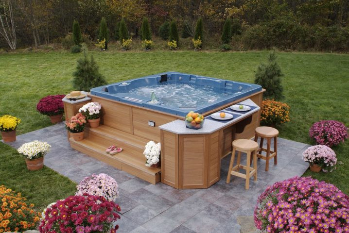 Outdoor Hot Tub Landscaping Ideas
 Outdoor Hot Tubs You Wish You Had In Your Backyard