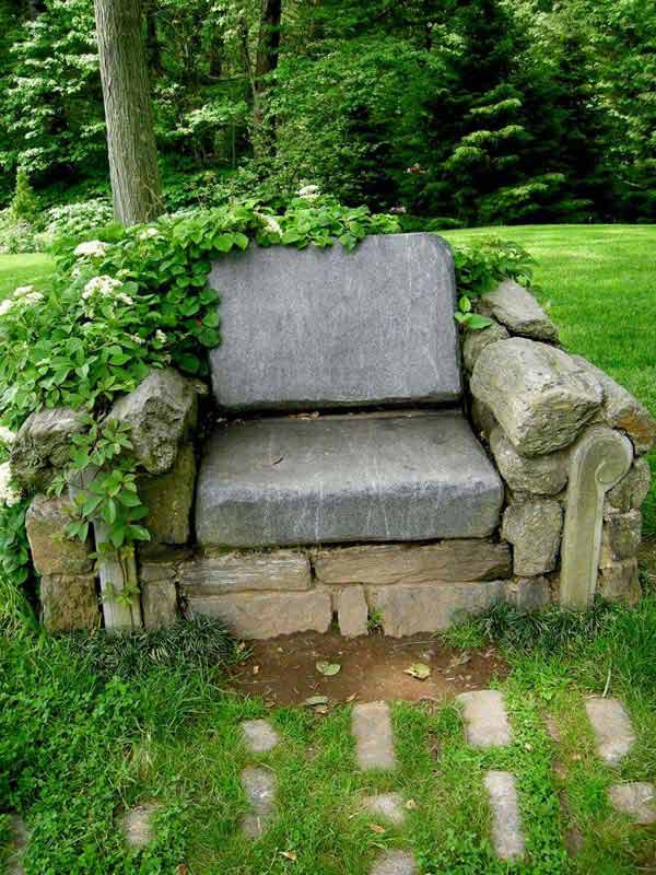 Outdoor Landscape Seating
 26 Awesome Outside Seating Ideas You Can Make with