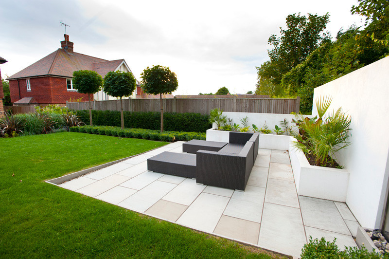 Outdoor Landscape Seating
 Garden Seating Area Kent