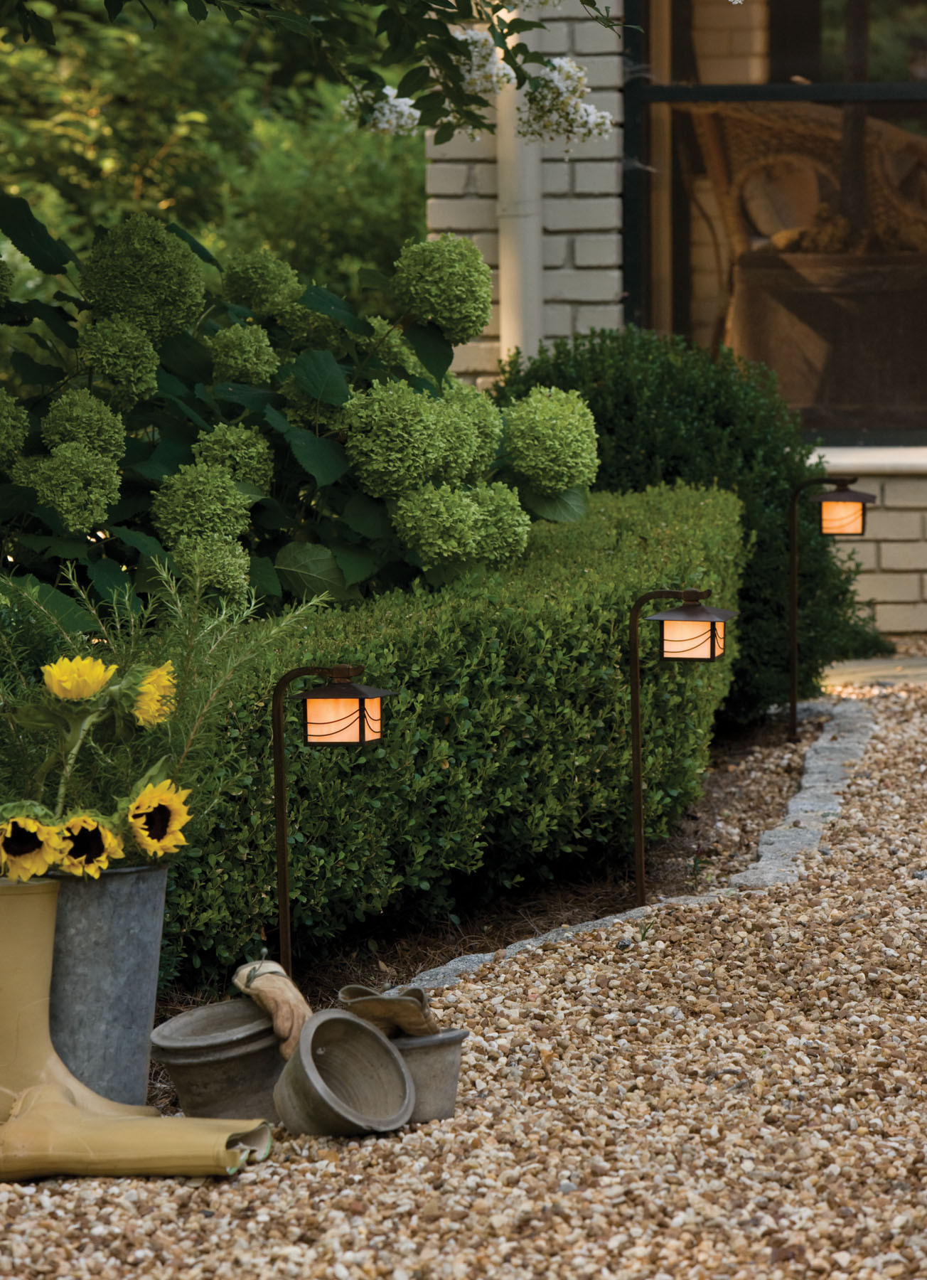 Outdoor Landscape Videos
 The Magic of Outdoor and Landscape Lighting