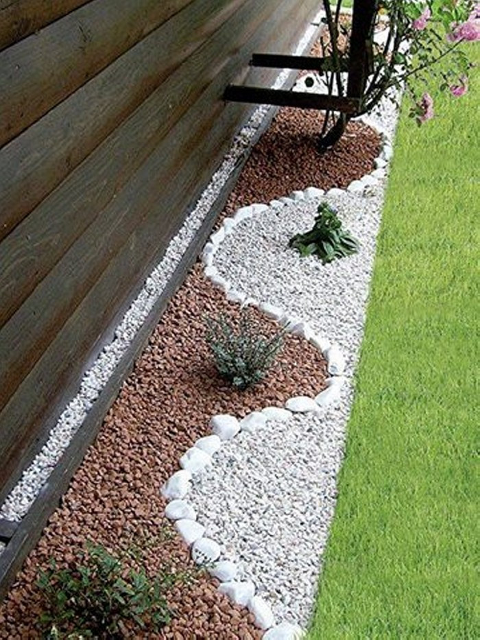 Outdoor Landscape With Stones
 Garden Landscaping with Stones
