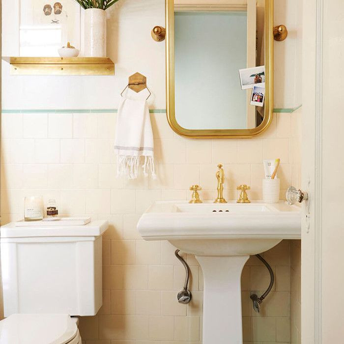 Paint Colors For Small Bathrooms
 The 7 Best Small Bathroom Paint Colors