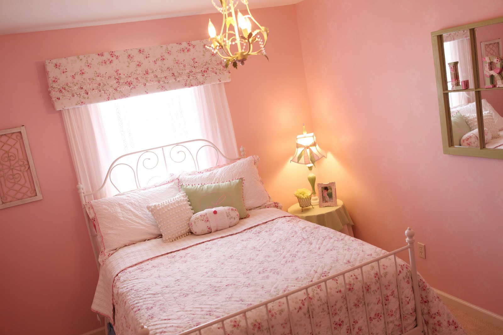 Painting Ideas For Girl Bedroom
 Girls Room Paint Ideas with Feminine Touch Amaza Design
