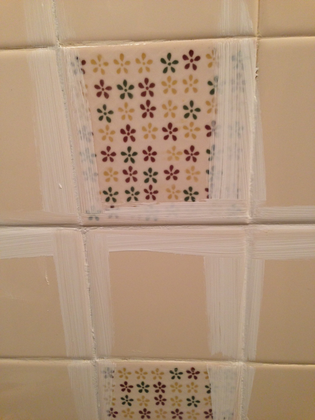 Painting Old Bathroom Tiles
 Remodelaholic