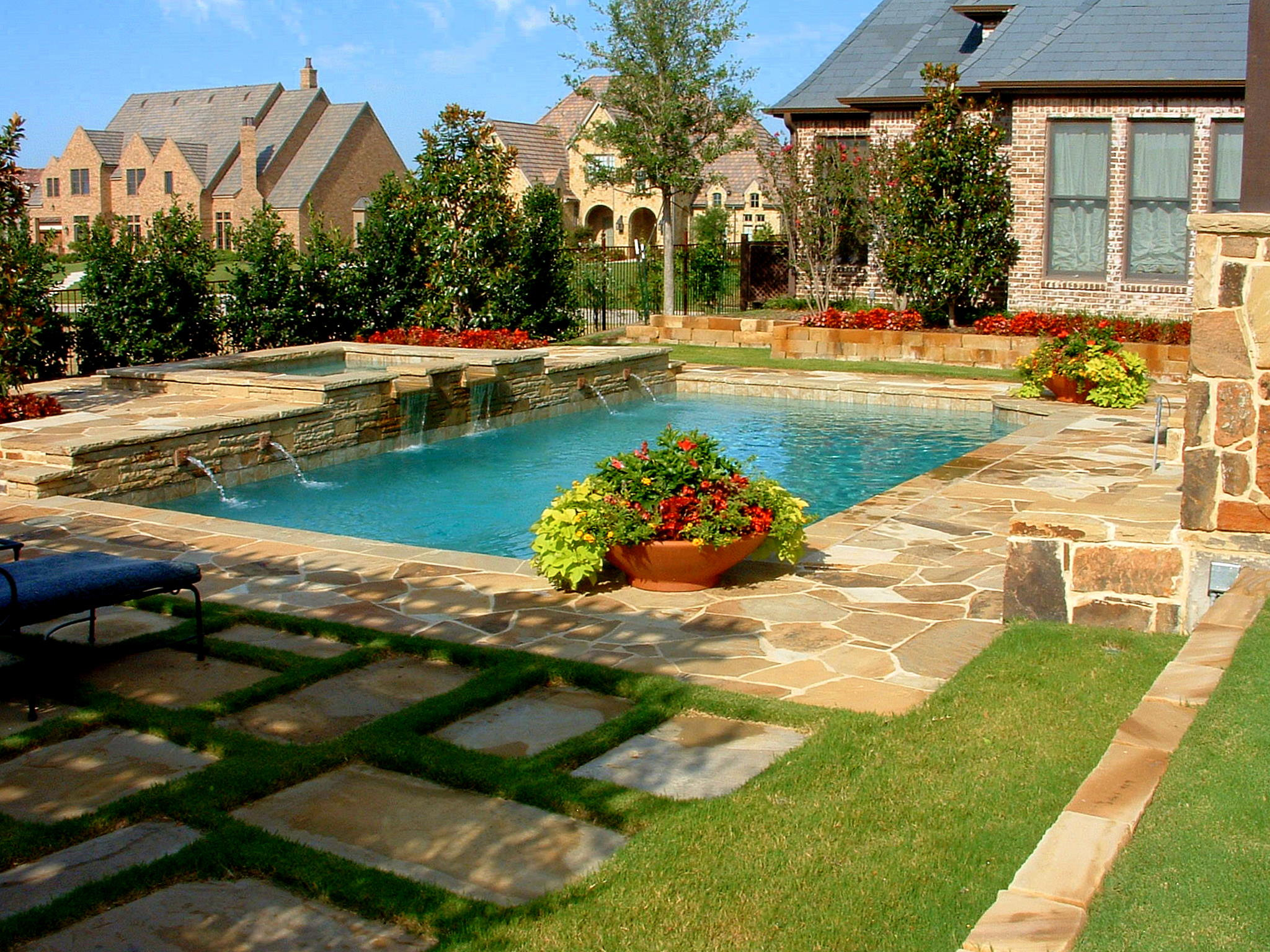 Landscape Design Ideas With Pool