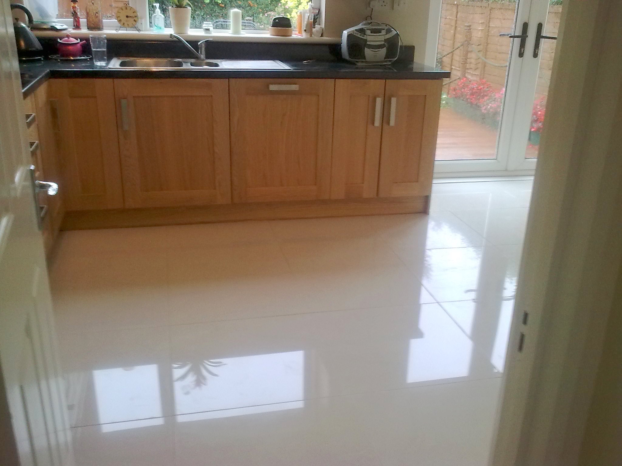 Porcelain Tiles Kitchen Floor
 Best Kitchen Flooring Material Options The Pros And Cons