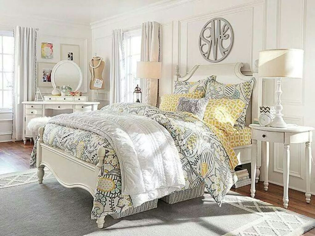 Pottery Barn Girls Bedroom
 The Technique Behind a Perfectly Staged Bed Foxy Home