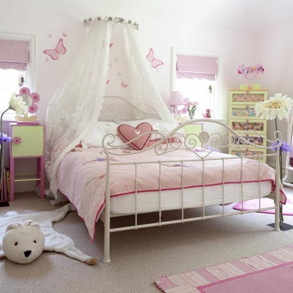 Кровать в комнату для девочки 12 лет