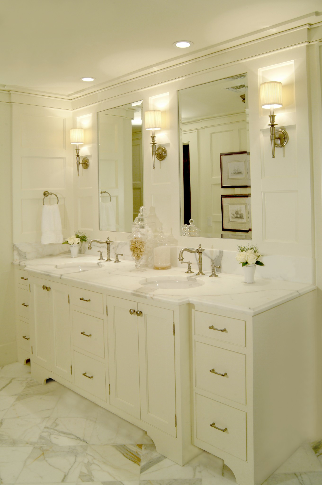 Recessed Lighting In Bathroom
 Tips To Designing A Layered Lighting Plan For Your Master
