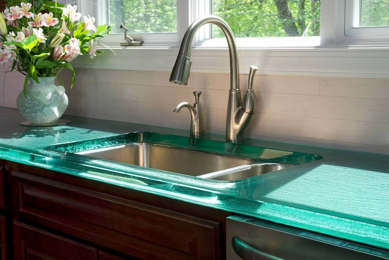 Recycled Glass Kitchen Countertops
 Modern Kitchen Countertops from Unusual Materials 30 Ideas