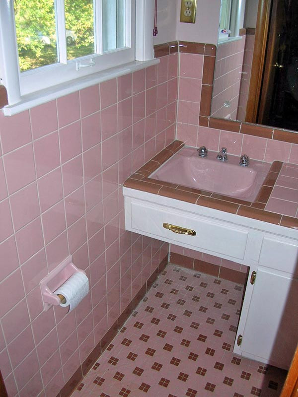Refinishing Bathroom Tiles
 Tile Refinishing in Nashville TN