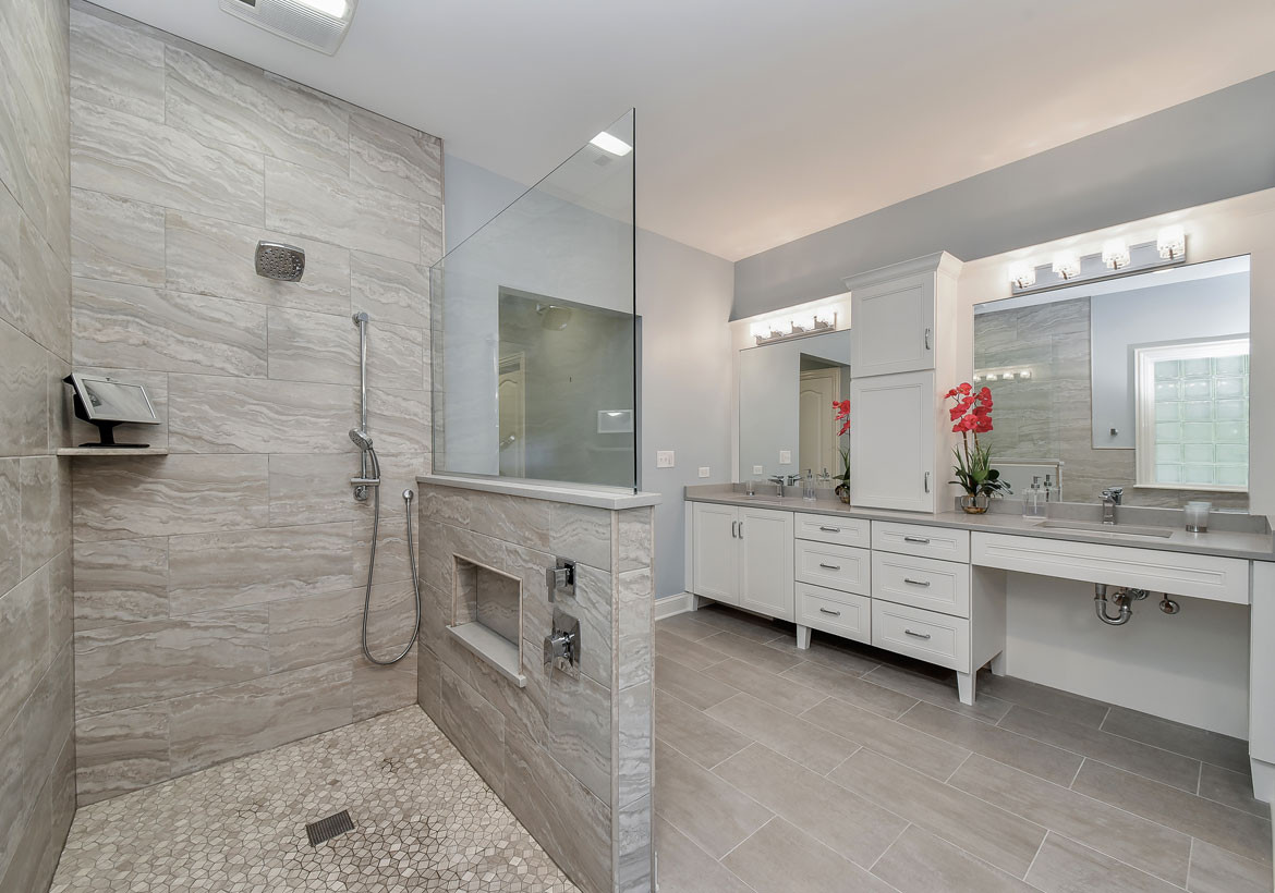 Remodel Bathroom Shower
 Exciting Walk in Shower Ideas for Your Next Bathroom
