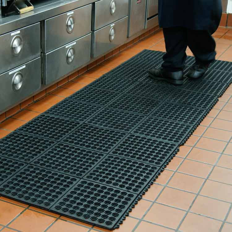 Rubber Flooring For Kitchen
 "Dura Chef Interlock" Rubber Kitchen Mats