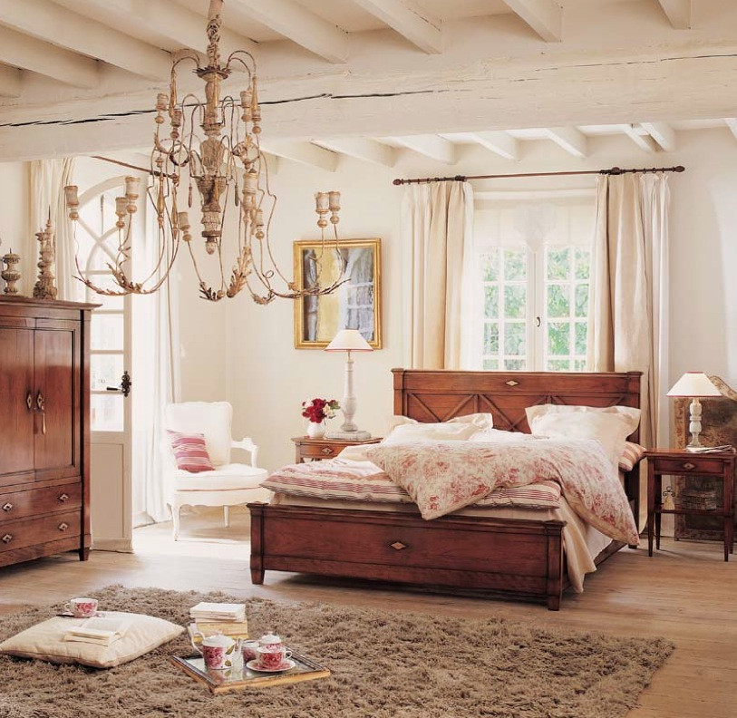 Rustic Chic Bedroom
 Modern Classic and Rustic Bedrooms