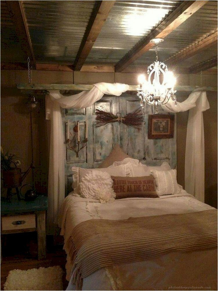 Rustic Country Bedroom
 60 Rustic Farmhouse Style Master Bedroom Ideas 24