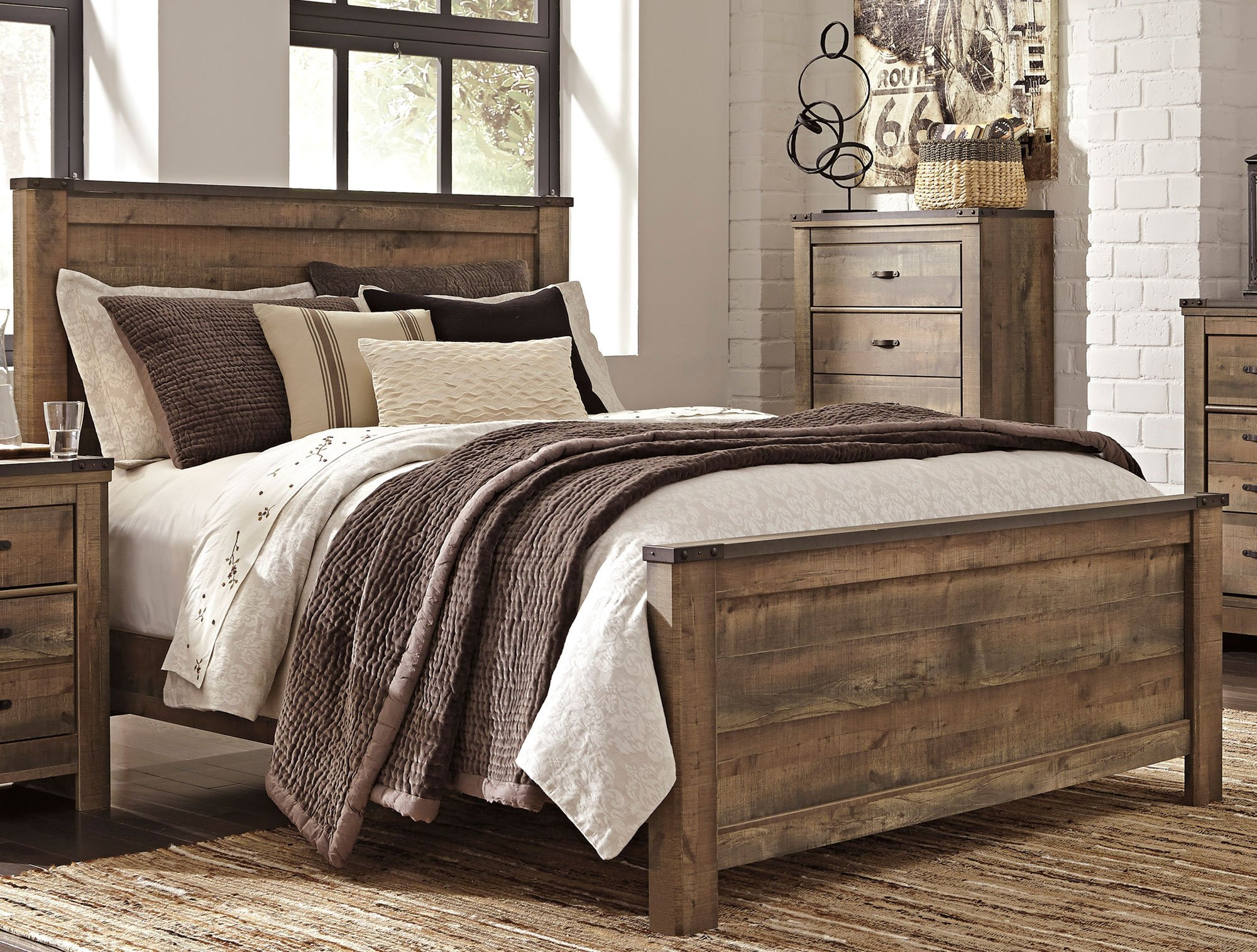 Rustic King Size Bedroom Sets
 Rustic Casual Contemporary 6 Piece King Bedroom Set