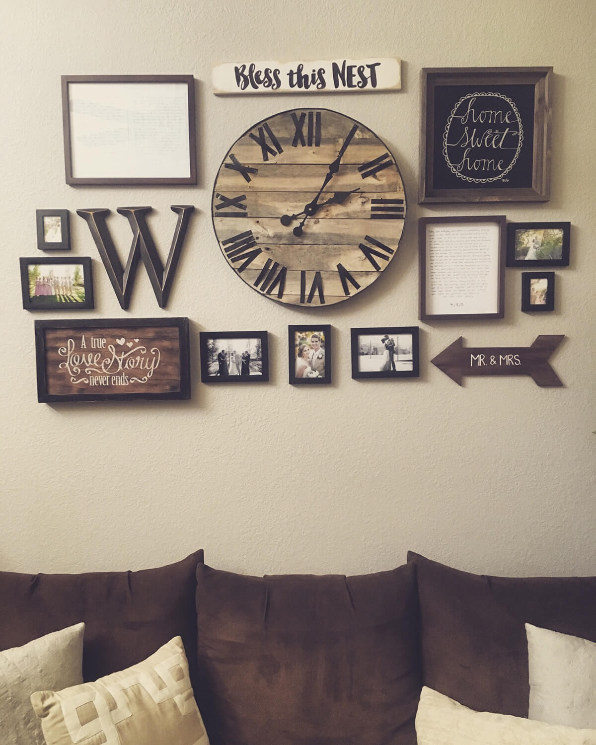 Rustic Living Room Wall Art
 33 Best Rustic Living Room Wall Decor Ideas and Designs