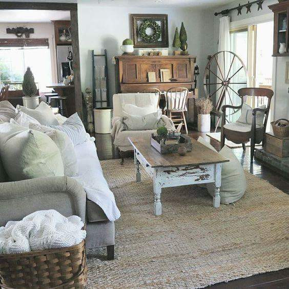 Rustic Rugs For Living Room
 60 Best Ideas for Rustic Farmhouse Décor to Bring a