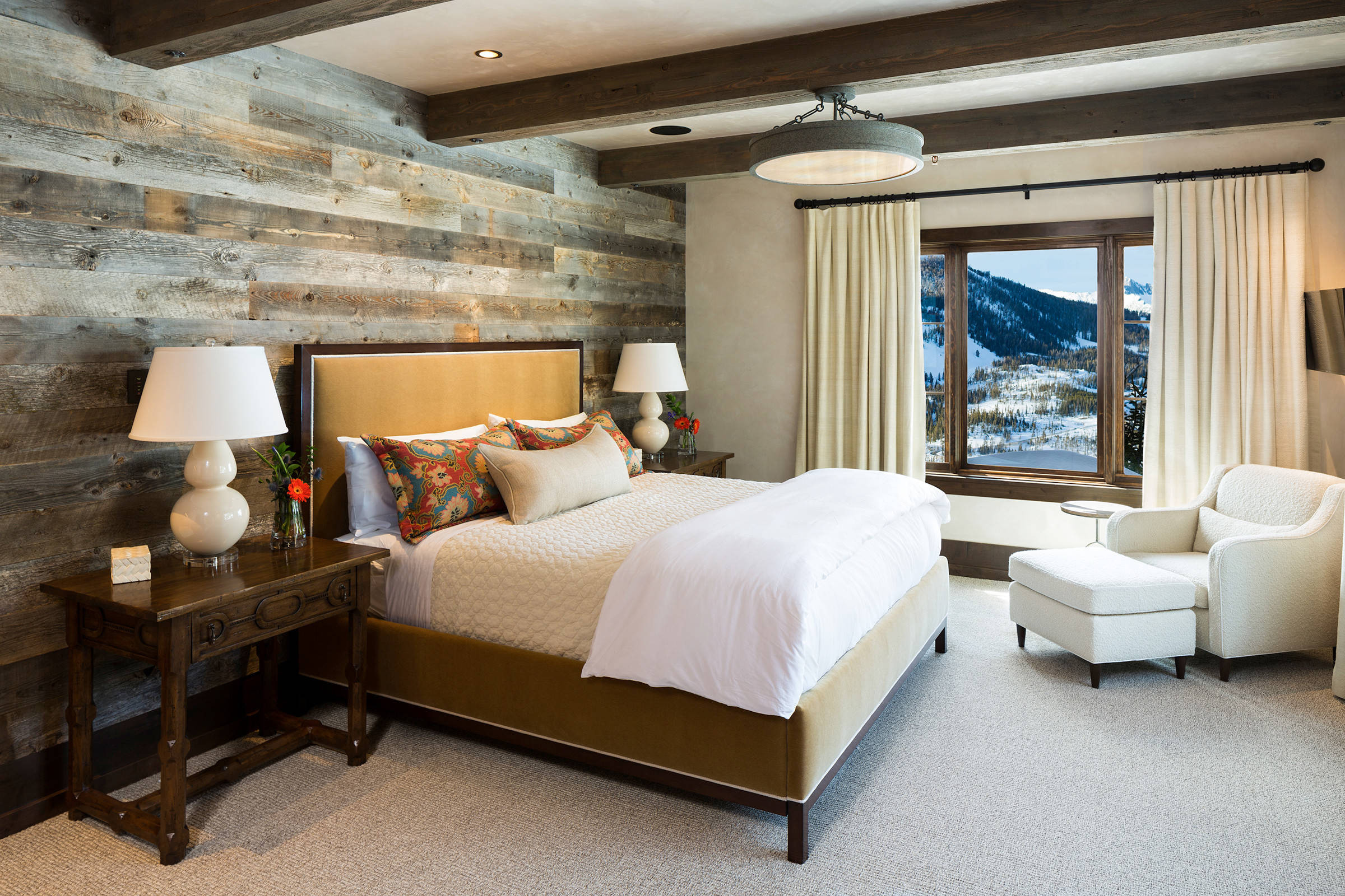 Rustic Style Bedroom
 15 Wicked Rustic Bedroom Designs That Will Make You Want Them