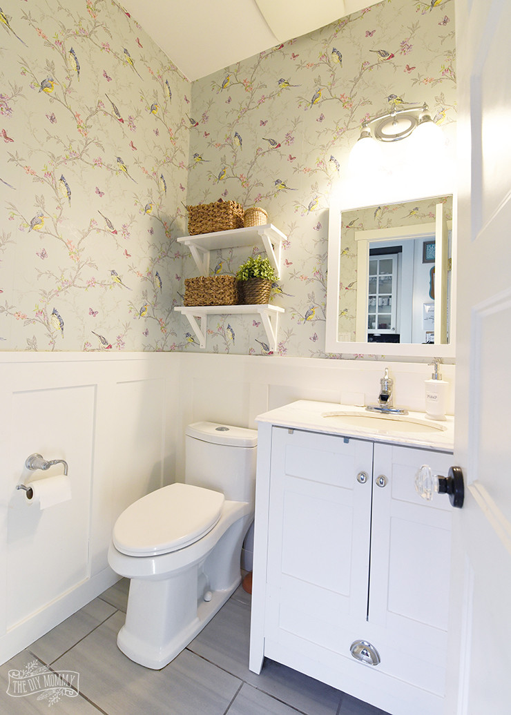 Small Apartment Bathroom Ideas
 Small Bathroom Organization Ideas – The DIY Mommy