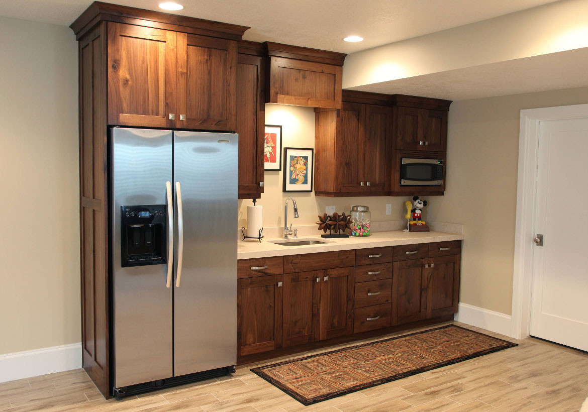 Small Basement Kitchen
 45 Basement Kitchenette Ideas to Help You Entertain in