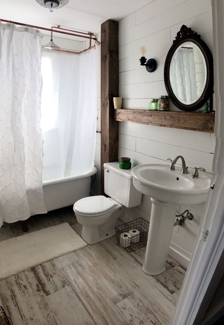 Small Bathroom Ideas Pinterest
 Ideas for Vintage and Modern Farmhouse Bathroom Decor