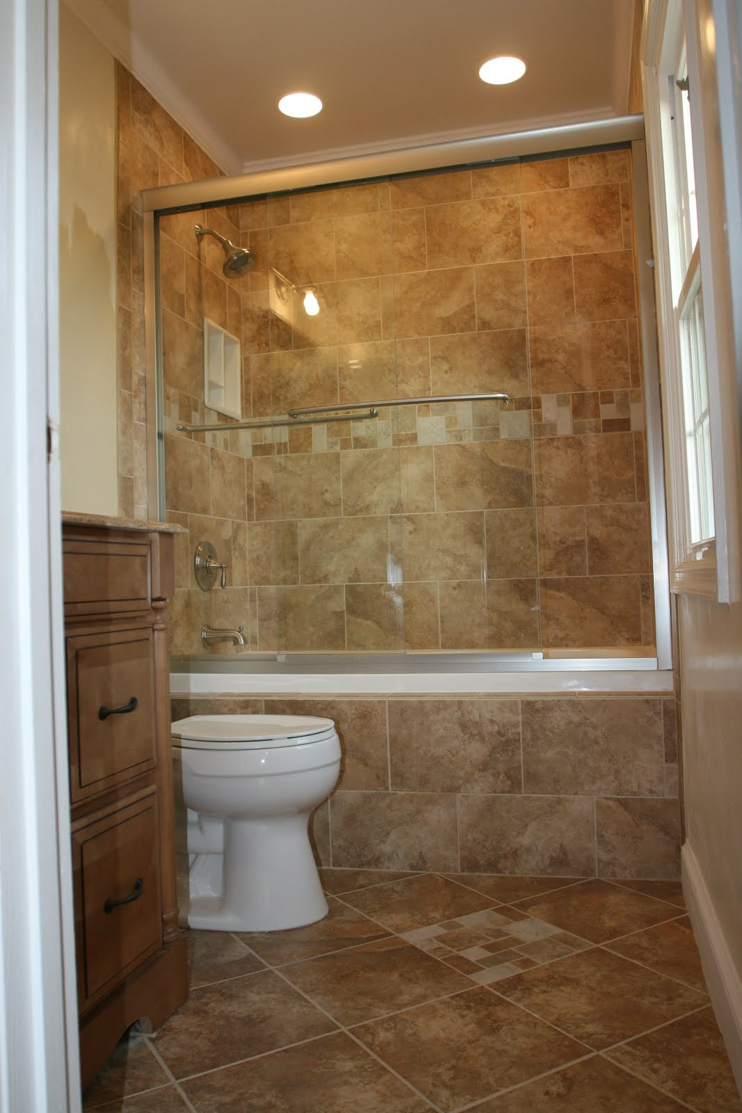 Small Bathroom Shower Ideas
 Small Bathroom Remodel Ideas with Inspiring Quietness