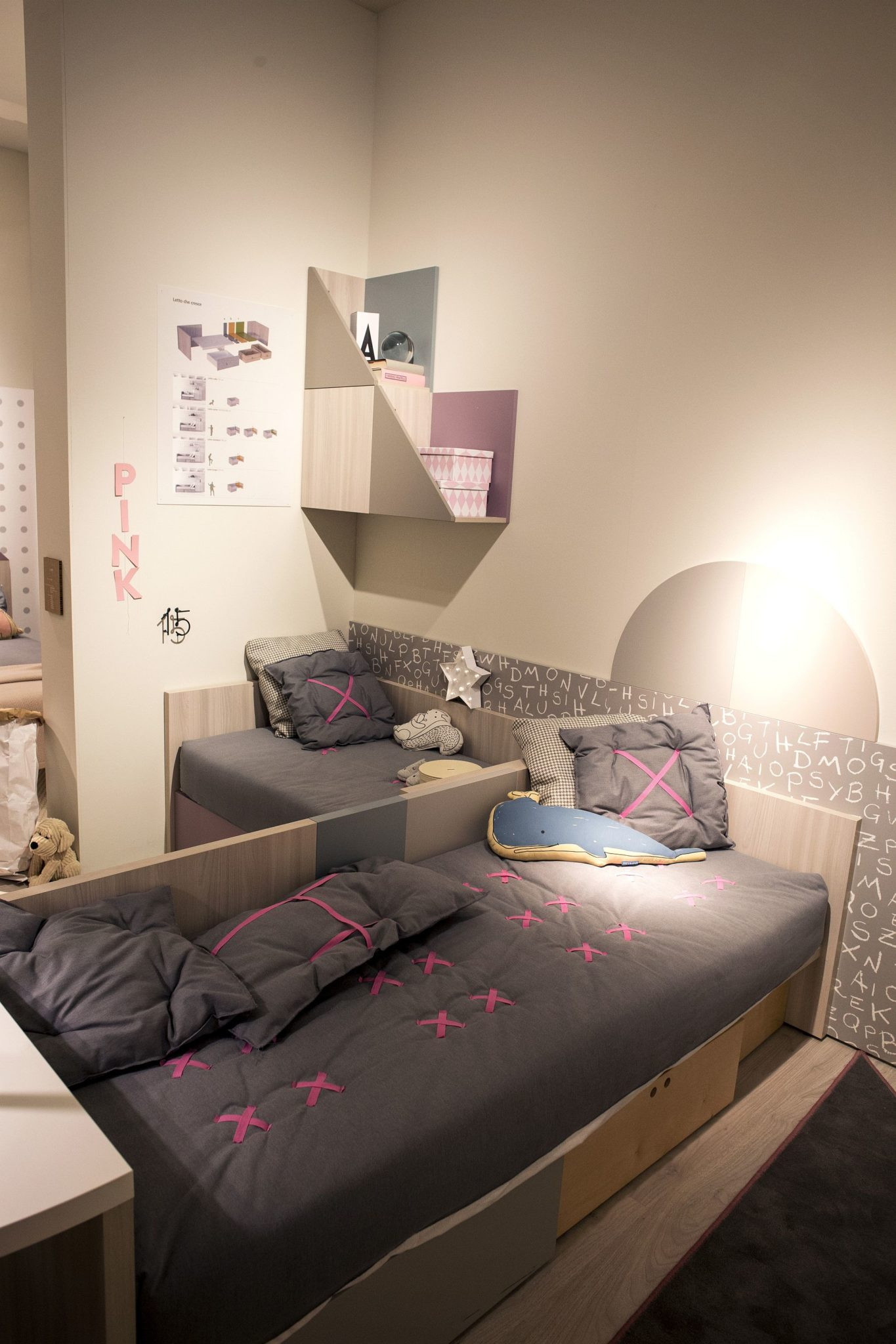 Small Bedroom Furniture Ideas
 50 Latest Kids’ Bedroom Decorating and Furniture Ideas