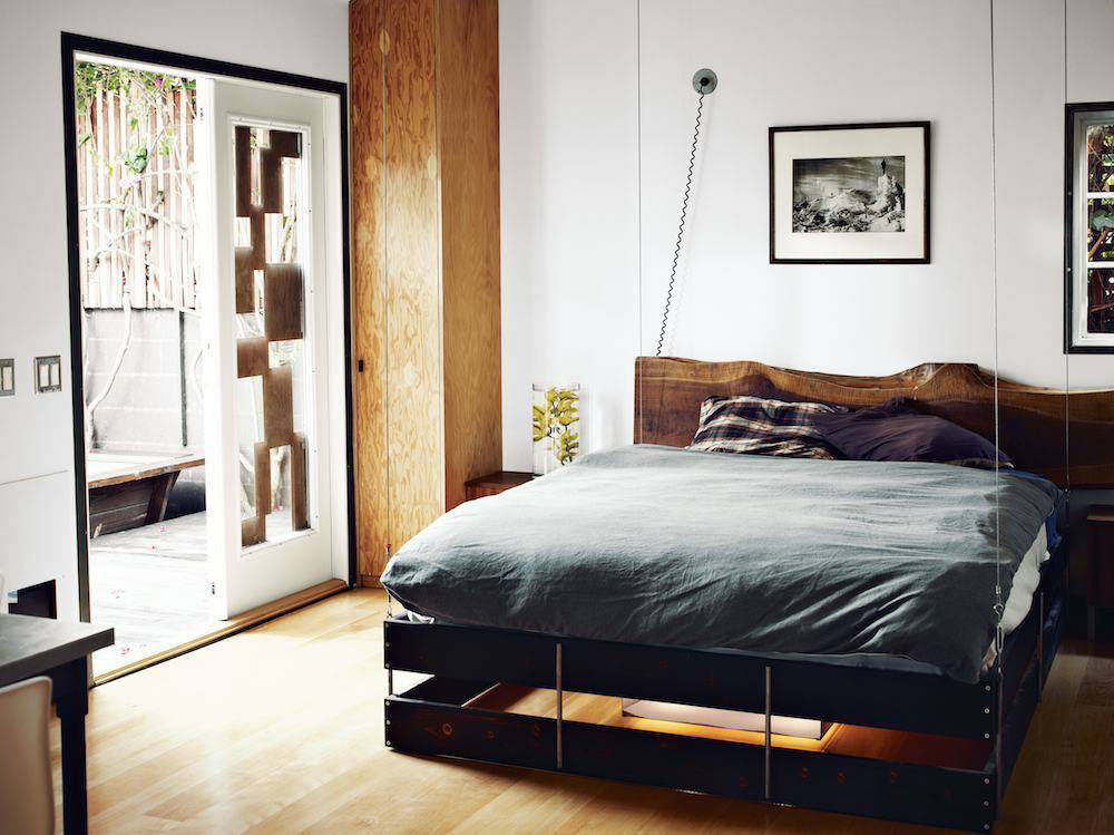 Small Bedroom Sets
 The Simple Tips to Choose Your Small Bedroom Furniture