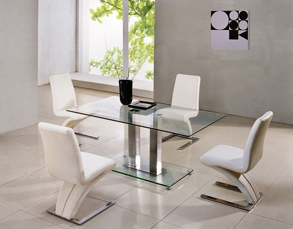 Small Glass Kitchen Table
 SAVIO SMALL GLASS CHROME DINING ROOM TABLE & 4 Z CHAIRS