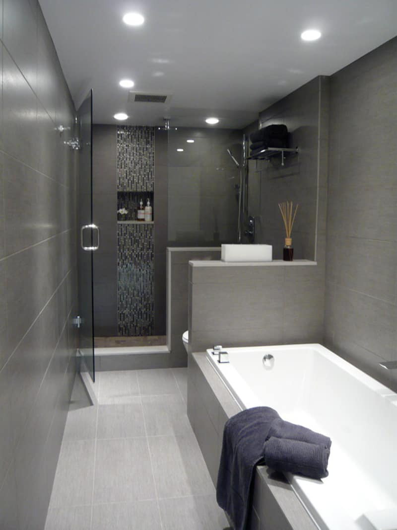 Small Gray Bathroom
 25 Gray And White Small Bathroom Ideas